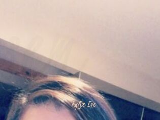 Kylie_Eve