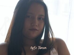 Kylie_Thomsom