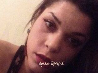Kyrra_Topnotch