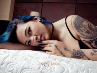 Kitty_ravee