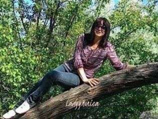 LadyyMonica Sexenmacht