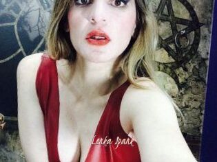 Lenka_Spank
