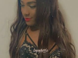 LeysyHottie