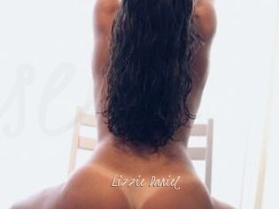 Lizzie_Daniel