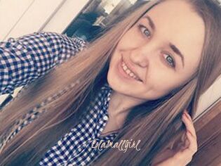 Lola_SmallGirl