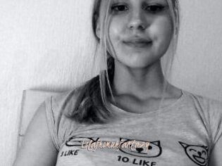 Lola_from_ur_fantazy