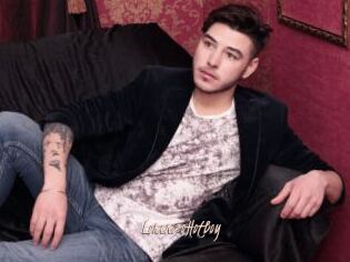 LorenzoHotBoy