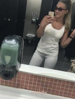 LovelyBellaa Sexenmacht