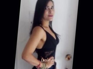 Lucia_Fox