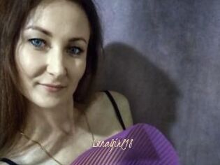 LunaGirl18_