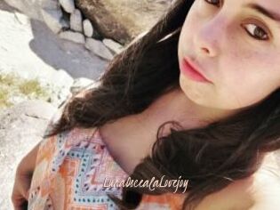 LunaOscealaLovejoy