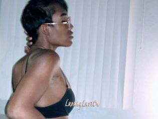 LuxuryLuvsEm