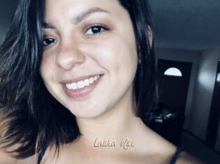 Laura_blue