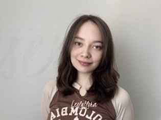 Leslyflora