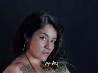 Lola_bony