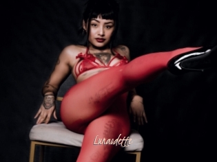 lunaodette Sexenmacht
