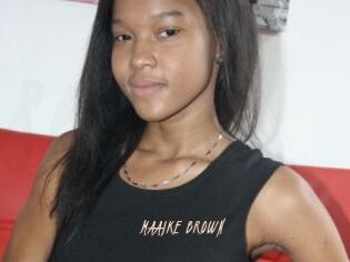 MAAIKE_BROWN