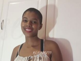 MILKYMOMX233