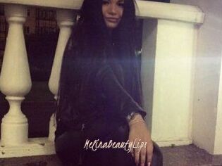 MelinaBeautyLips