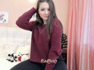 MiaAlberts