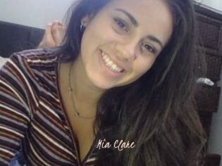 Mia_Clare