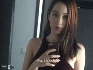 Mia_Fernandez