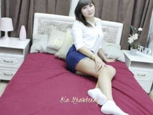 Mia_Strawberry