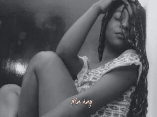 Mia_ray