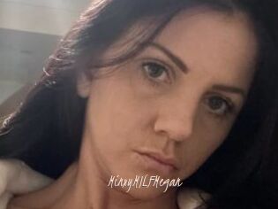 MinxyMILFMegan