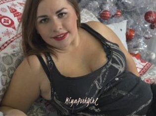 MiyaPoshGirl