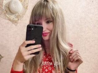 Monica_Gloss
