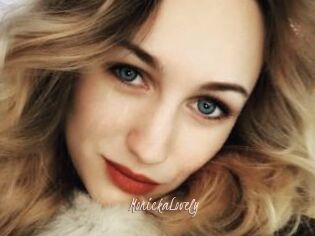 MonickaLovely