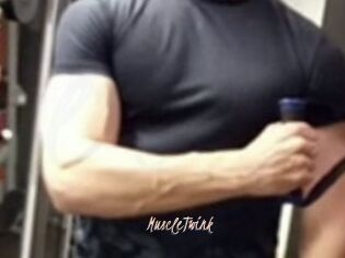 MuscleTwink