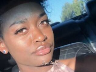 Mya_Sweet