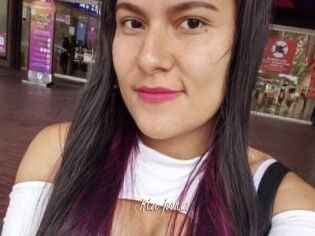 Mia_joones