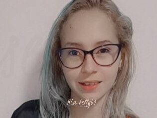 Mia_kelly01