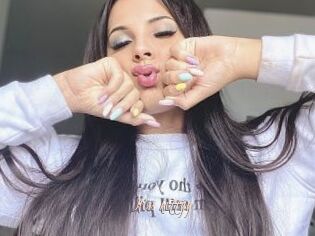 Miss_kittyy