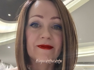 Misspocketrocketxo