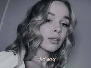 Monicacrey