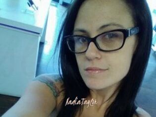 Nadia_Taylor