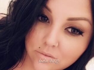 Nadia_DeVille