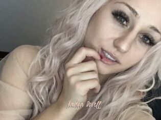Nadya_Dovell