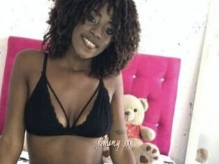 Nahomy_xxx
