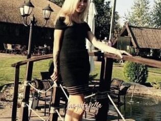 NaughtyDella