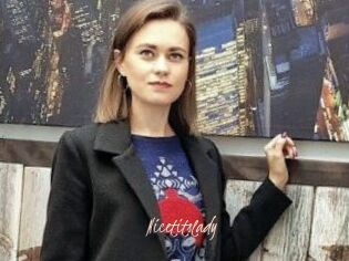 Nicetitslady