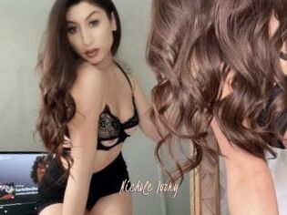 Nichole_Ivory