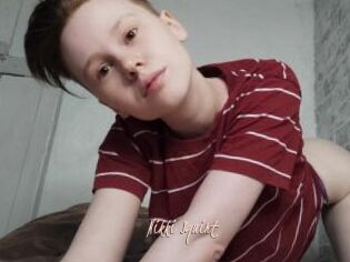Nikki_Squirt