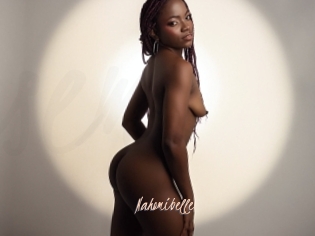 Nahomibelle