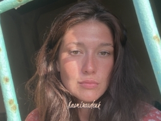 Naomiwoodsuk