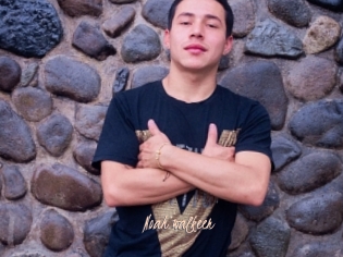 Noah_walkeer